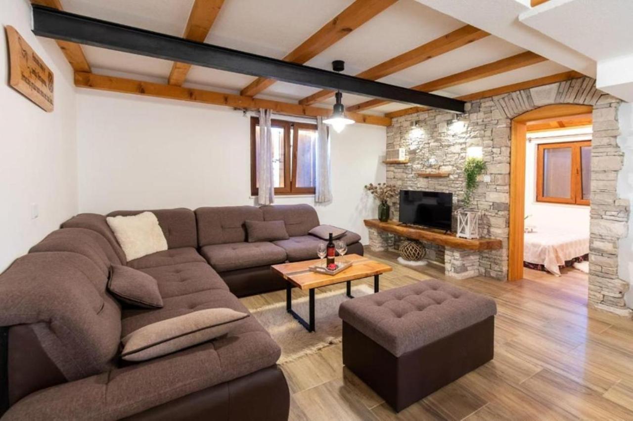 Villa Menalo Neum Bagian luar foto