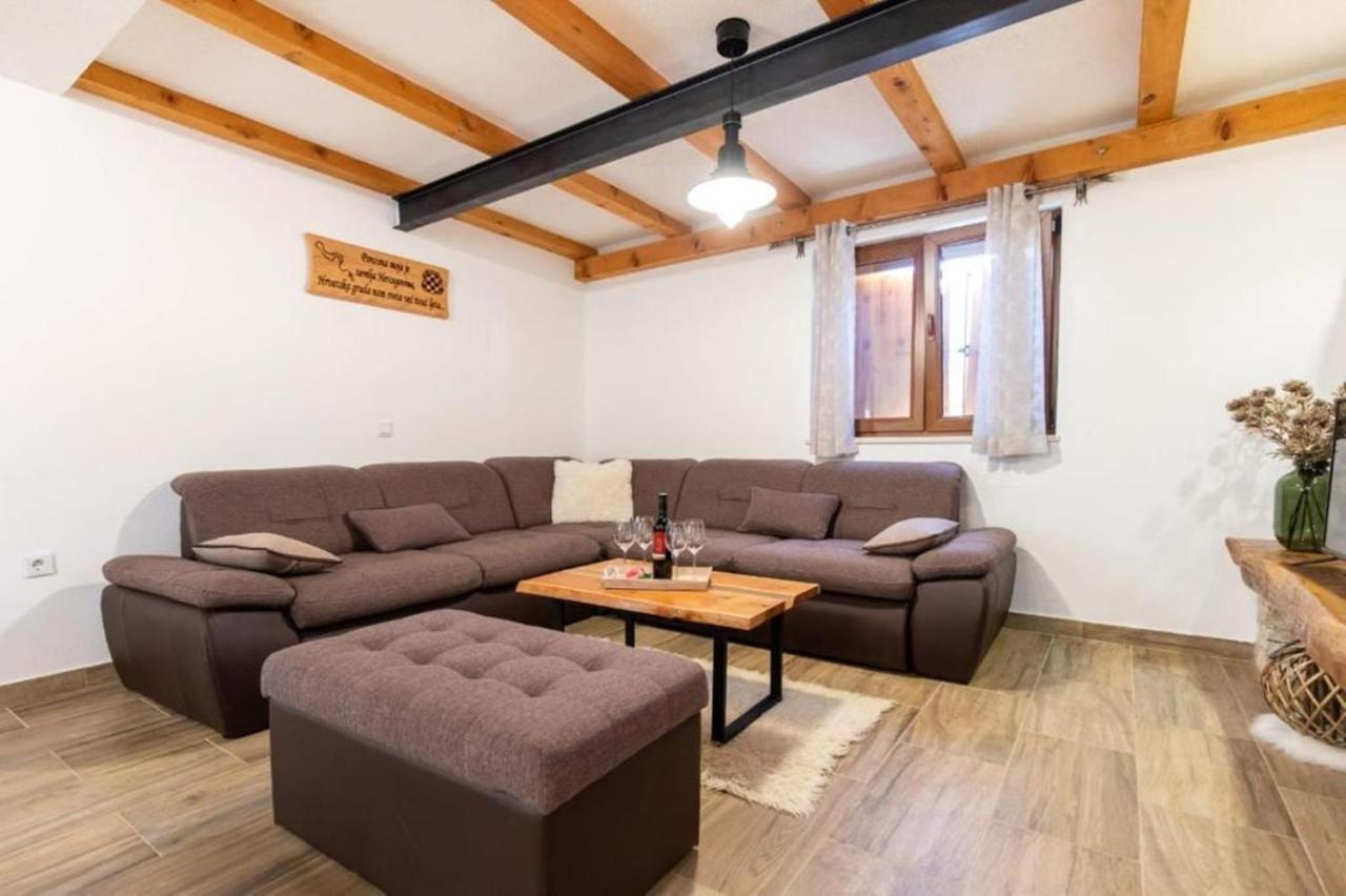 Villa Menalo Neum Bagian luar foto